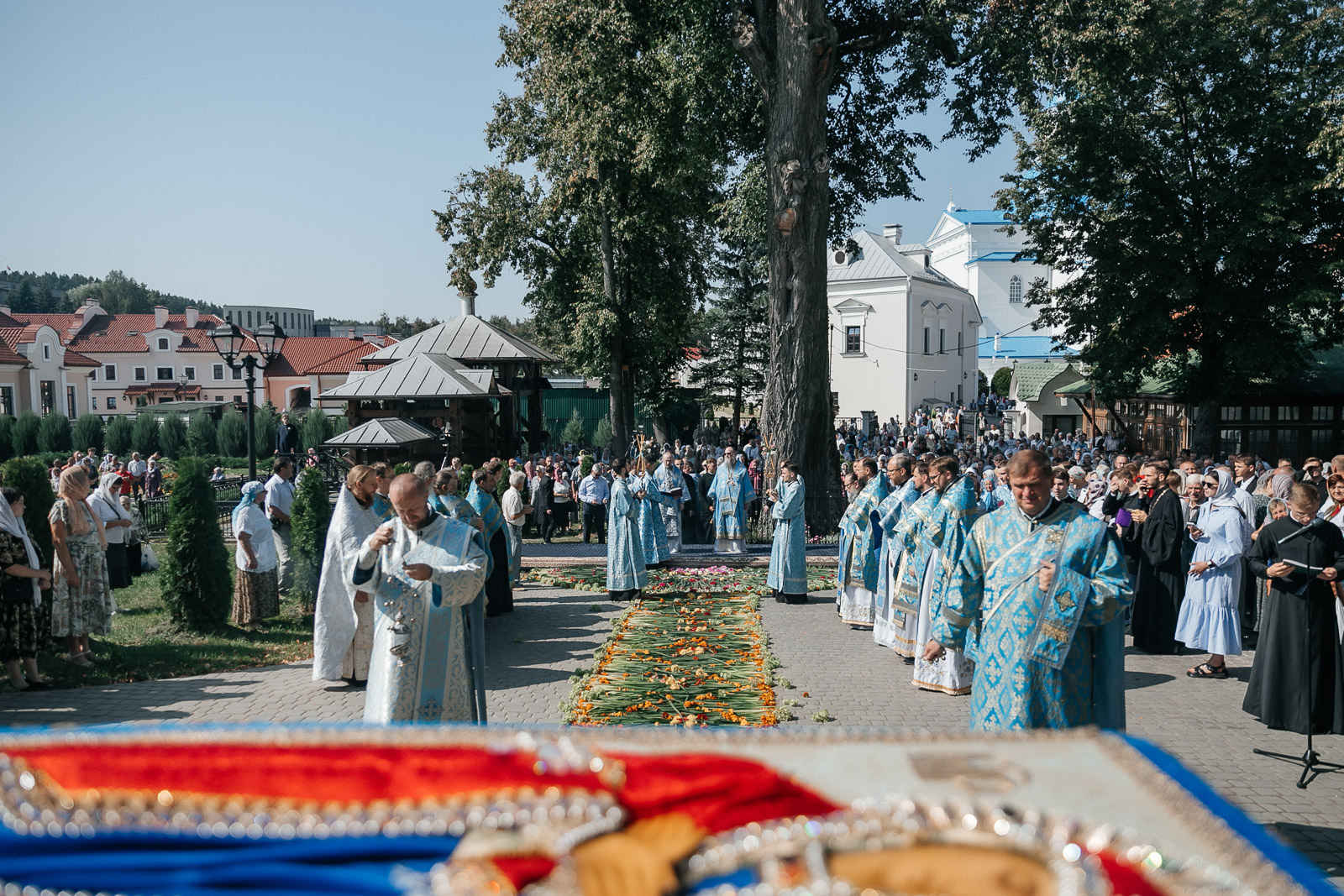 В праздник Успения Пресвятой Богородицы Патриарший Экзарх всея Беларуси возглавил престольное торжество в Жировичской обители