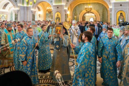 Председатель Синодального отдела по делам монастырей БПЦ епископ Порфирий сослужил Святейшему Патриарху Кириллу в Сретенском монастыре Москвы [+ВИДЕО]