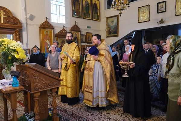 Престольные торжества в день памяти святителя Николая состоялись в Никольском скиту на хуторе Вежное