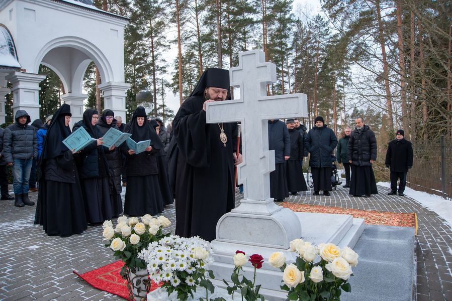 В Ксениевском монастыре Барани почтили годовщину преставления первой настоятельницы обители игумении Василиссы (Медведь)