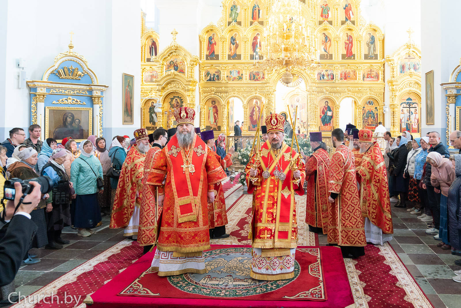 Патриарший Экзарх всея Беларуси совершил освящение после реставрации Успенского собора Жировичского монастыря