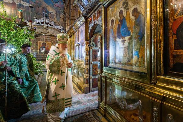 Священный Синод утвердил текст службы в честь принесения в Троице-Сергиеву лавру иконы «Троица»