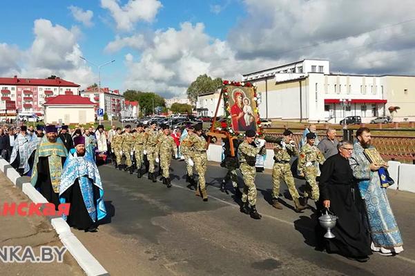 В Орше прошли торжества в честь главной святыни города — Оршанской иконы Божией Матери