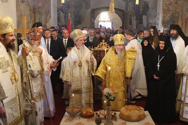 Архиереи Сербской и Русской Зарубежной Церквей возглавили торжества в древнем Милешевском монастыре