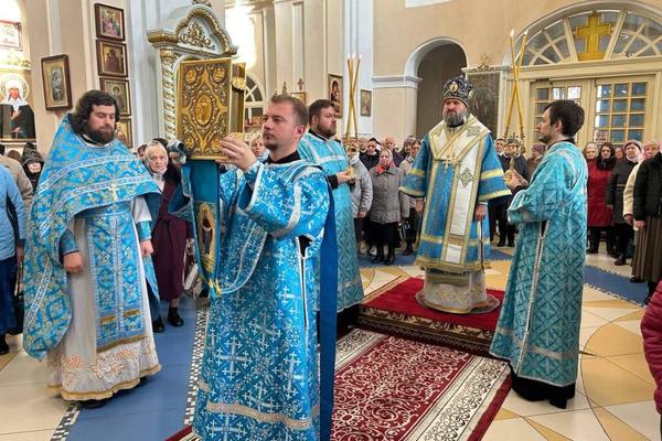 Епископ Друцкий Евсевий возглавил престольный праздник Покровского монастыря в Толочине