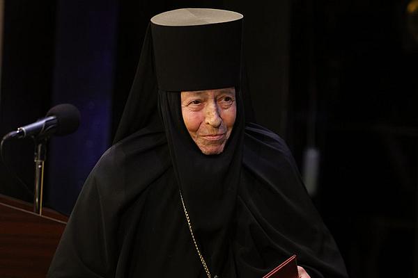 Игумения Варвара (Третьяк): «Как при всех ограничениях, которые налагает устав, сохранить в монастыре атмосферу любви?» [+ВИДЕО]