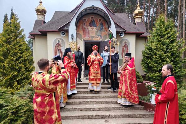 В пятницу Светлой седмицы епископ Евсевий возглавил престольное торжество храма-купели в Лавришевском монастыре