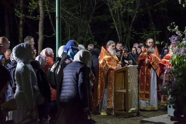 В праздник иконы Богородицы «Неупиваемая Чаша» в Минском Елисаветинском монастыре совершили ночное богослужение [ФОТОРЕПОРТАЖ]