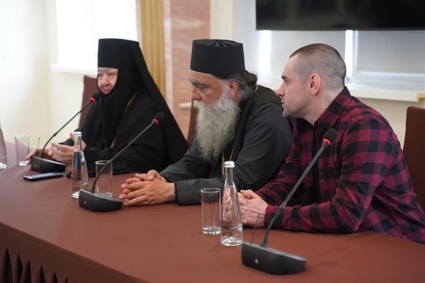 В Никольском Черноостровском монастыре Малоярославца состоялась монашеская конференция, посвященная афонской монашеской традиции