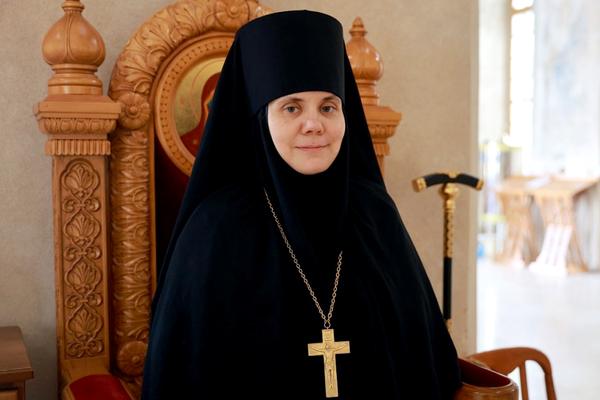 Игумения Димитрия (Лукьянова): Привязанность к послушанию