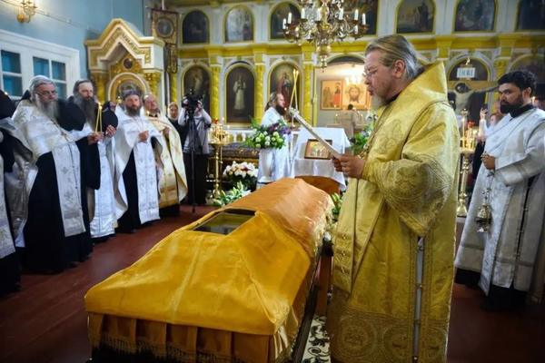Митрополит Симферопольский и Крымский Тихон: Слово на чине отпевания новопреставленного иеромонаха Романа (Матюшина)