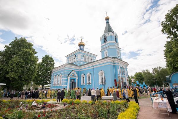 В праздник Святой Троицы в Иоанно-Кормянском монастыре почтили память святого праведного Иоанна Кормянского