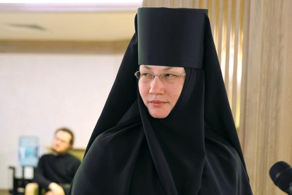 Игумения Магдалина (Чекулаева): «Как помочь иноку полюбить добродетель послушания»