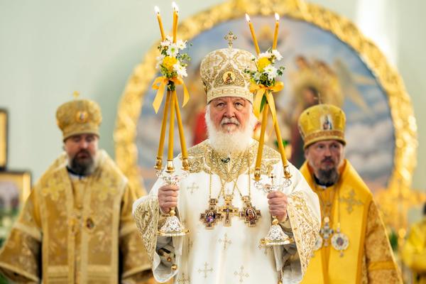 В праздник Собора Белорусских святых Святейший Патриарх Кирилл совершил Литургию в Воскресенском соборе Бреста
