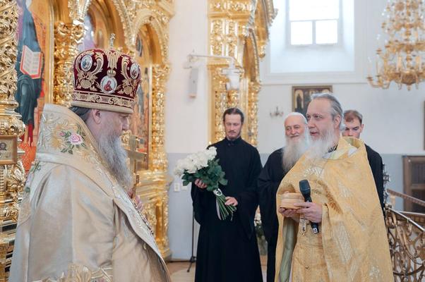 Наместника Жировичского монастыря архиепископа Гурия поздравили с днем тезоименитства